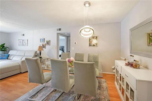 6851 Roswell Road O3, Atlanta, GA 30328