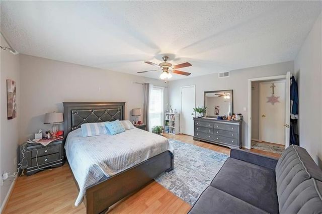 6851 Roswell Road O3, Atlanta, GA 30328