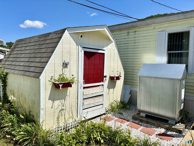 14 Third Street, Beacon Falls, CT 06403