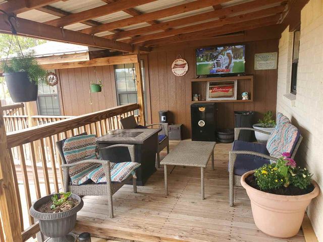 809 SE 38th, Lawton, OK 73501