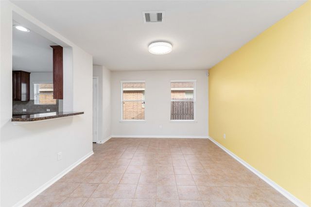 4700 Lake Line Court, Alvin, TX 77511