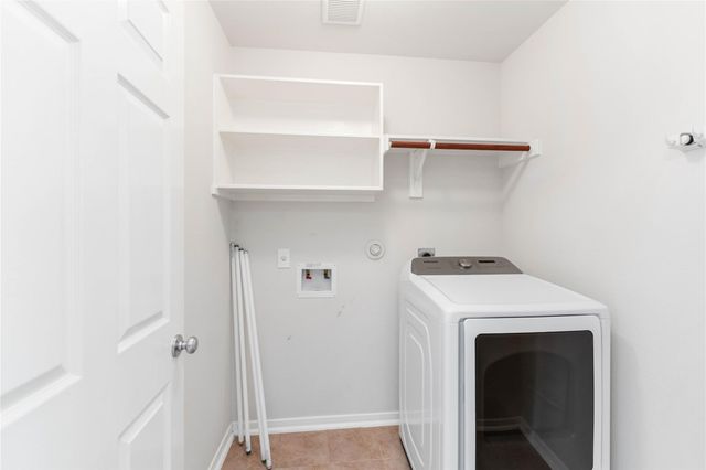 4700 Lake Line Court, Alvin, TX 77511