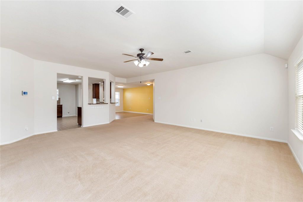 4700 Lake Line Court, Alvin, TX 77511