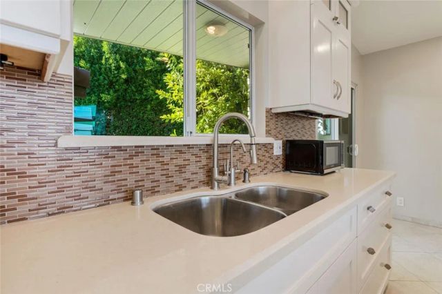 3844 Bobstone, Sherman Oaks, CA 91423