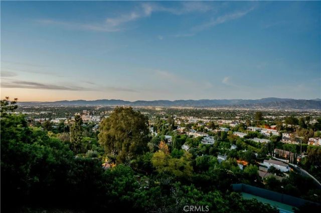 3844 Bobstone, Sherman Oaks, CA 91423