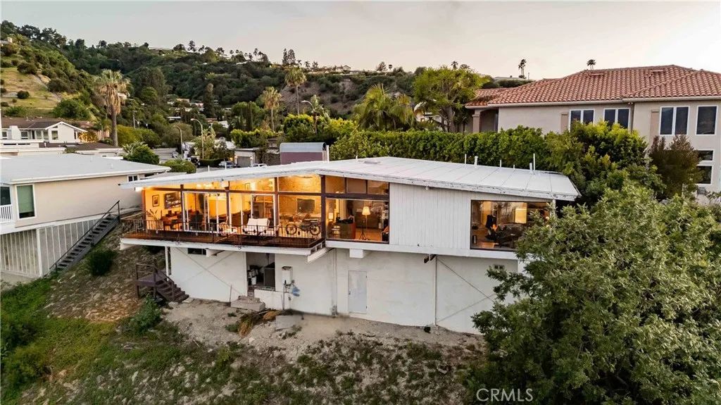 3844 Bobstone, Sherman Oaks, CA 91423