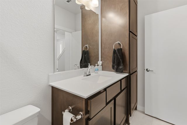 2280 Rook Drive, Dallas, TX 75211