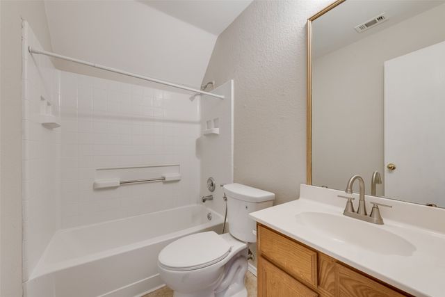 6734 White Tail Lane, Arlington, TX 76002
