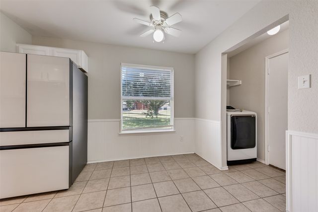 6734 White Tail Lane, Arlington, TX 76002