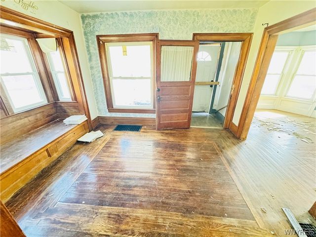 20 Charles Street, Jamestown, NY 14701