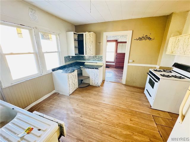 20 Charles Street, Jamestown, NY 14701