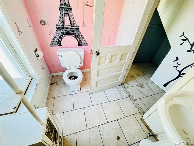 20 Charles Street, Jamestown, NY 14701