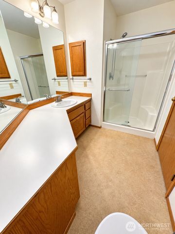 911 NW Leisure Lane, Bremerton, WA 98311