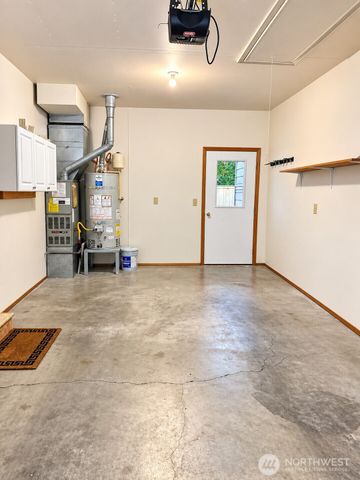 911 NW Leisure Lane, Bremerton, WA 98311