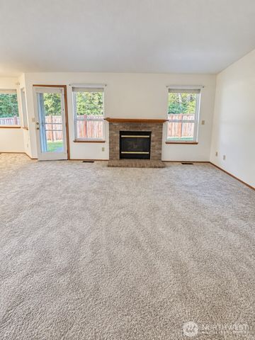 911 NW Leisure Lane, Bremerton, WA 98311