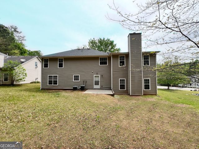 5983 Hitt Lake Trail, Stone Mountain, GA 30087