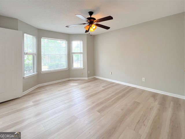 5983 Hitt Lake Trail, Stone Mountain, GA 30087