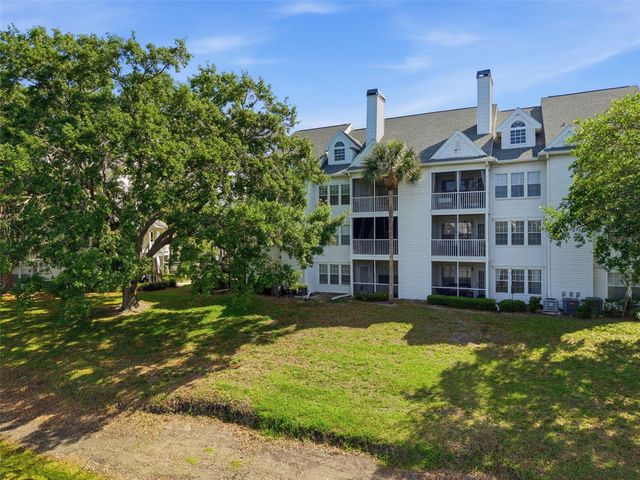 3300 HAVILAND COURT 303, Palm Harbor, FL 34684