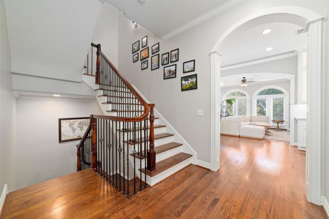 403 Reinerman Street, Houston, TX 77007