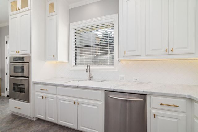 403 Reinerman Street, Houston, TX 77007