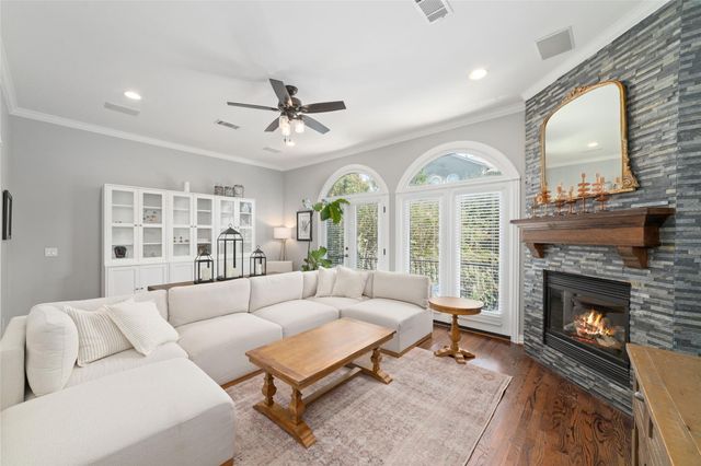 403 Reinerman Street, Houston, TX 77007