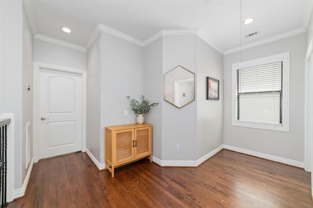 403 Reinerman Street, Houston, TX 77007