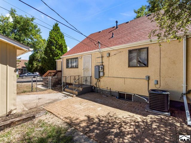 83 Dick Trefz St, Pueblo, CO 81001