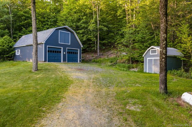 34 Turkey Hollow Lane, Livingston Manor, NY 12758