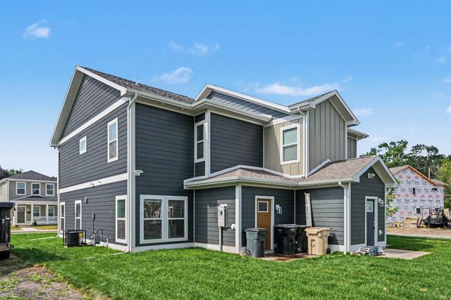 1133 Harvey Street, South Bend, IN 46616