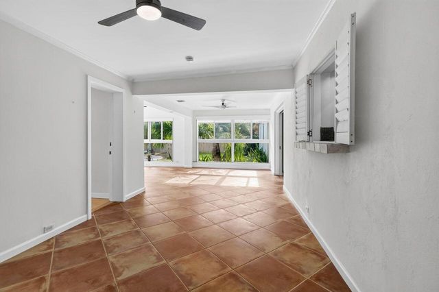2317 NE 12TH Street, Fort Lauderdale, FL 33304