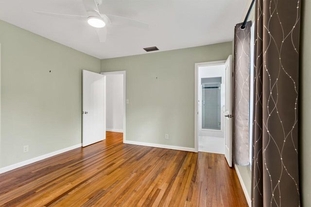2317 NE 12TH Street, Fort Lauderdale, FL 33304