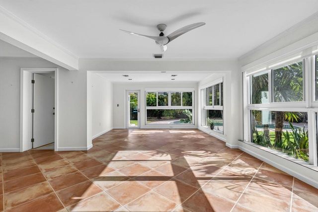 2317 NE 12TH Street, Fort Lauderdale, FL 33304