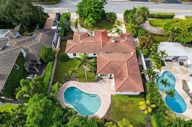2317 NE 12TH Street, Fort Lauderdale, FL 33304