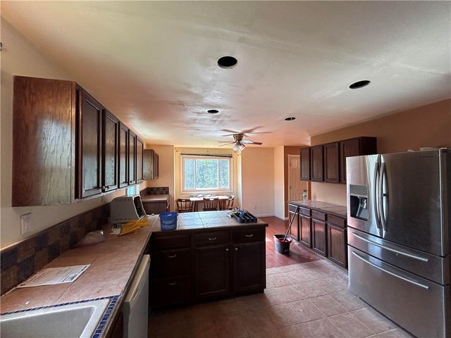 811 Lime St, Monongahela, PA 15063