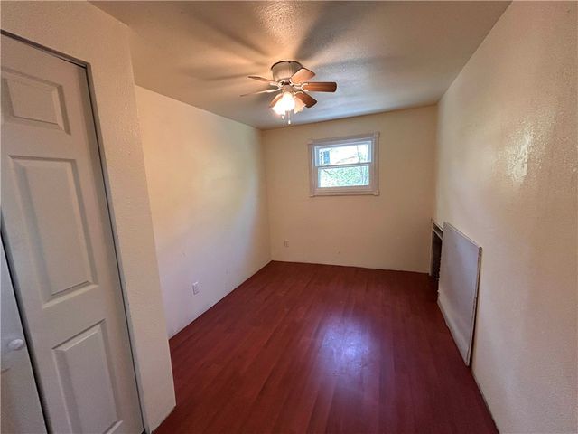 811 Lime St, Monongahela, PA 15063