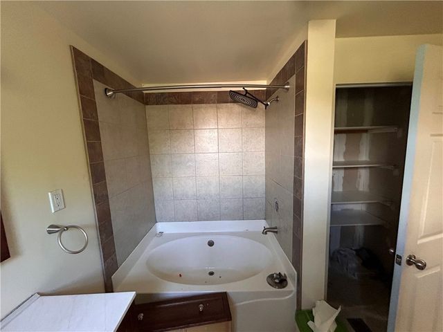 811 Lime St, Monongahela, PA 15063