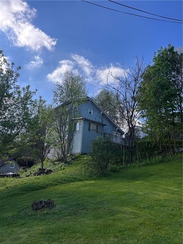 811 Lime St, Monongahela, PA 15063