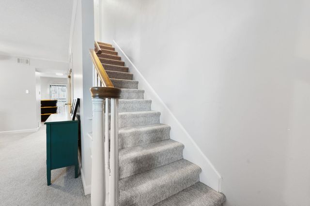 5726 Quince Rd Apt 9, Memphis, TN 38119