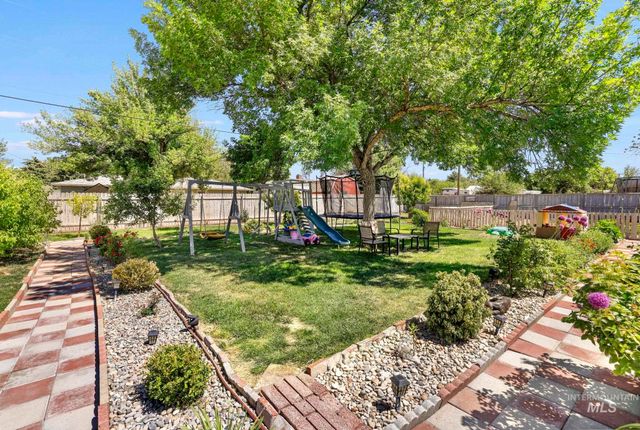 548 Fillmore Street, Twin Falls, ID 83301