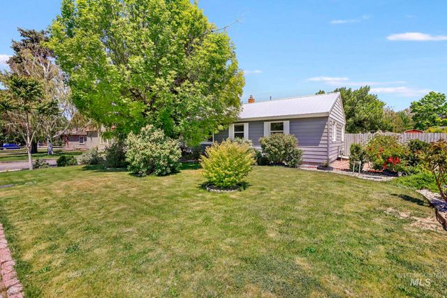 548 Fillmore Street, Twin Falls, ID 83301