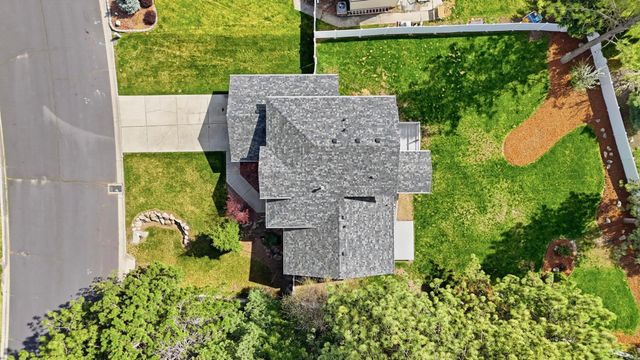 1208 E MEAD St, Spokane, WA 99218