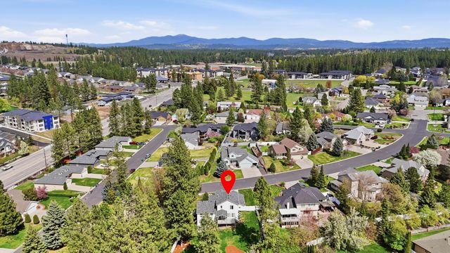 1208 E MEAD St, Spokane, WA 99218