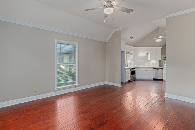 2275 Woodstone Drive, Benton, LA 71006