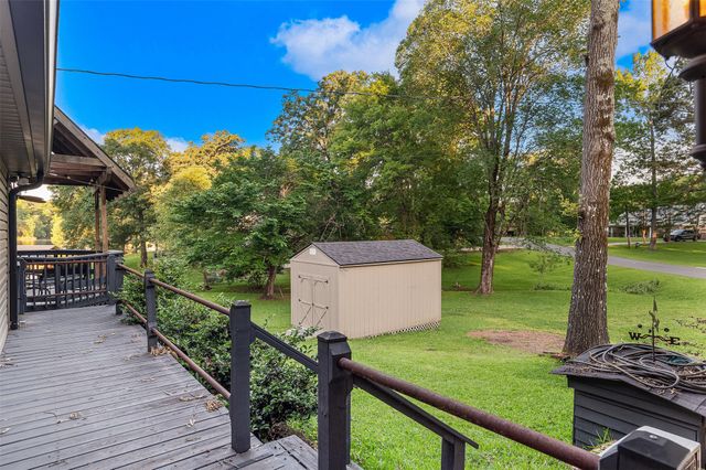 2275 Woodstone Drive, Benton, LA 71006
