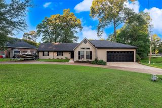 2275 Woodstone Drive, Benton, LA 71006