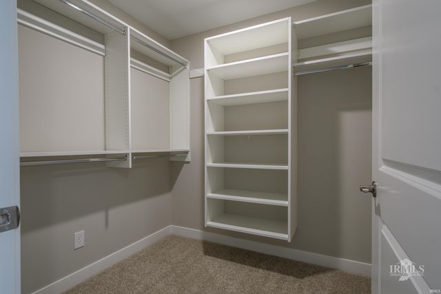 1600 S O'Hare Boulevard, Yorktown, IN 47396