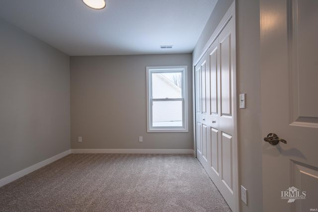 1600 S O'Hare Boulevard, Yorktown, IN 47396