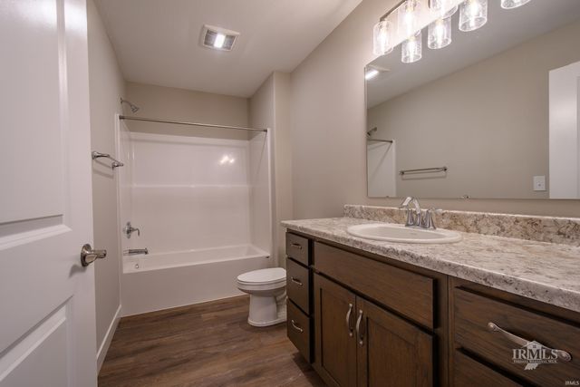 1600 S O'Hare Boulevard, Yorktown, IN 47396