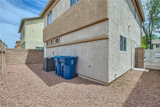 5174 Starter Avenue, Las Vegas, NV 89156
