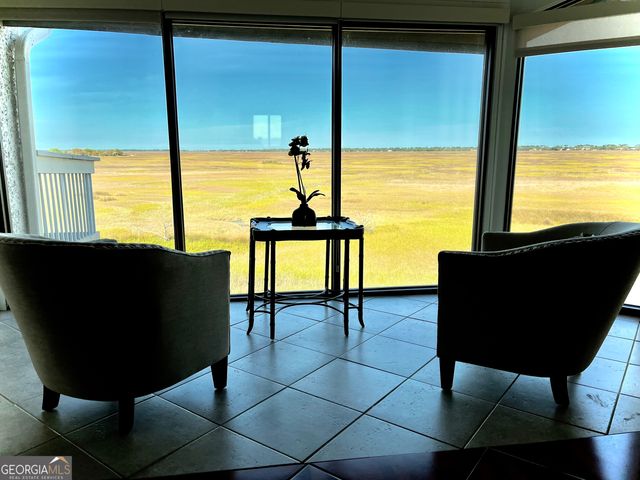 372 Moss Oak Circle, St. Simons, GA 31522